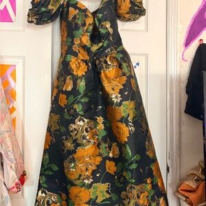 David's Bridal Green bbb billO and Gold Floral